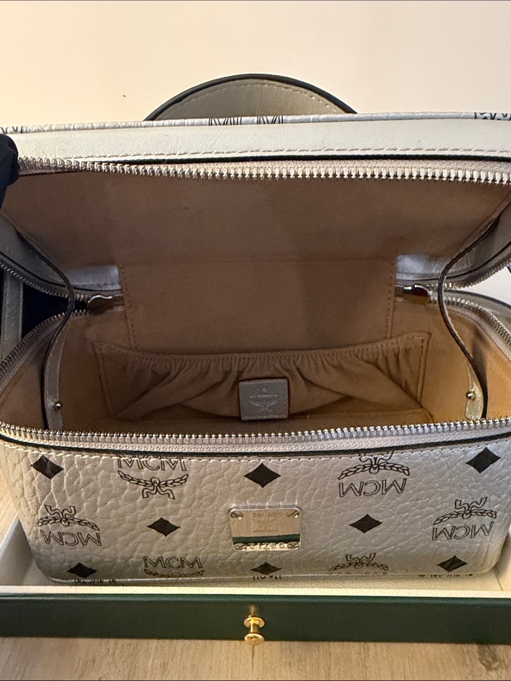 MCM Rockstar Silver Vanity Handbag with OG Strap and COA - Picture 8 of 16